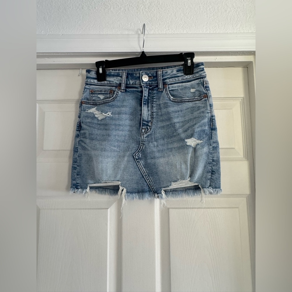American Eagle Outfitters High Rise Mini Denim Skirt, Size 6